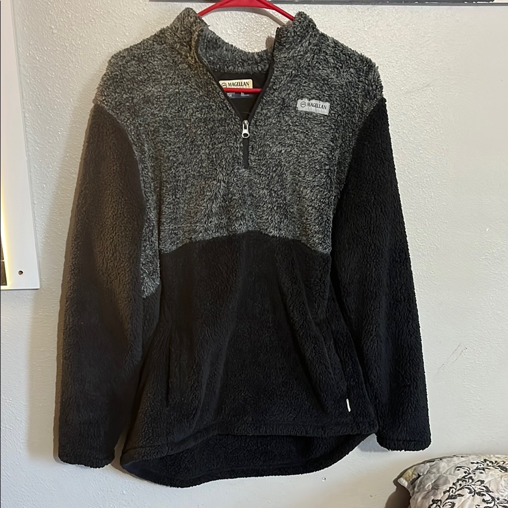 Magellan Outdoors Gray and Black V-Neck Sweater